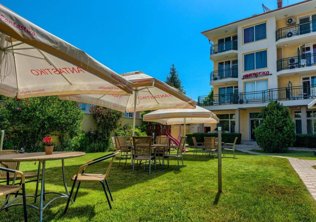 Hotel Fantastiko Ravda Esterno foto